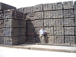 Bart Desintebin with 1st grade German sleepers (click to enlarge) Bart Desintebin with 1st grade German sleepers (click to enlarge)